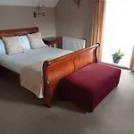 Meath Arms Country Bed & Breakfast 4*