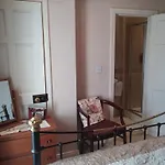 Meath Arms Country 住宿加早餐酒店 4*