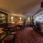 Meath Arms Country 住宿加早餐酒店 4*