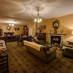 住宿加早餐酒店 Meath Arms Country 4*