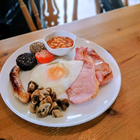Meath Arms Country 4*