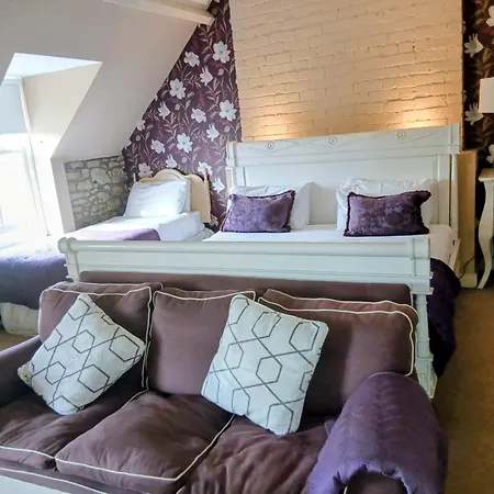 Bed & Breakfast The Meath Arms Country 4*