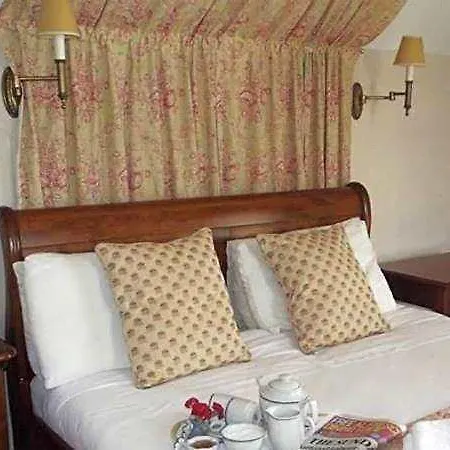 Meath Arms Country Bed & Breakfast