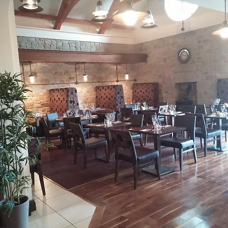 Meath Arms Country